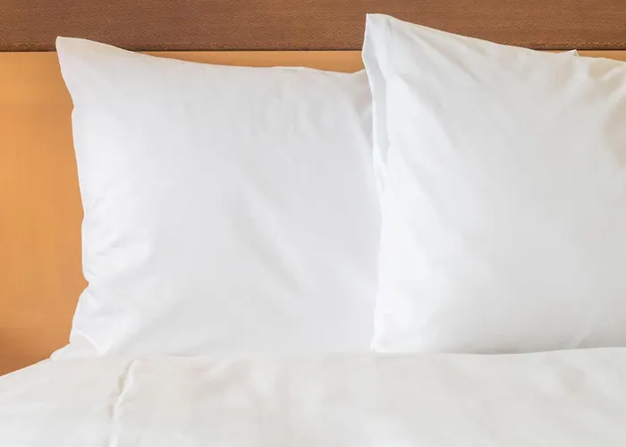 Hotel Express & - Powell Area By Ihg 3*