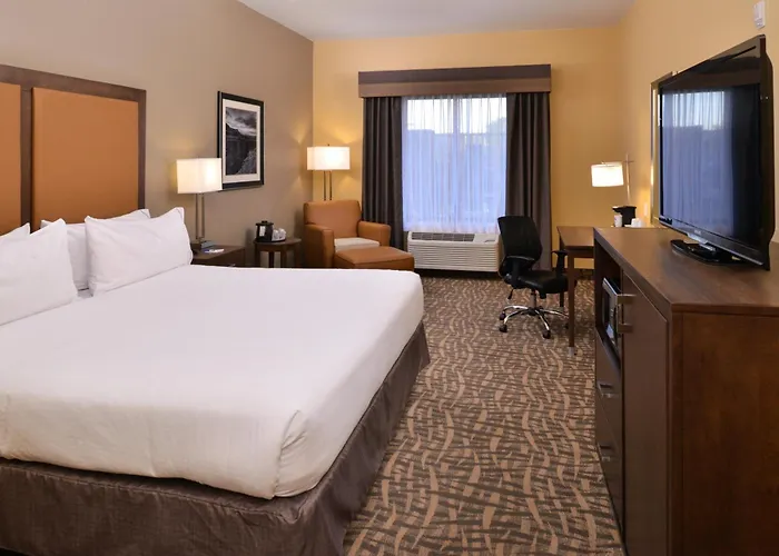 Express & - Powell Area By Ihg 3* Page