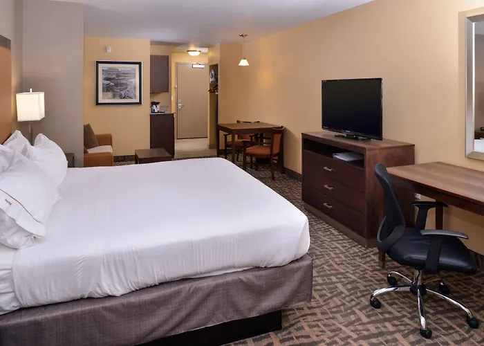 Express & - Powell Area By Ihg