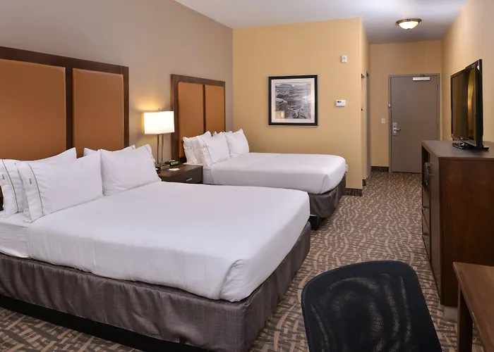 Express & - Powell Area By Ihg