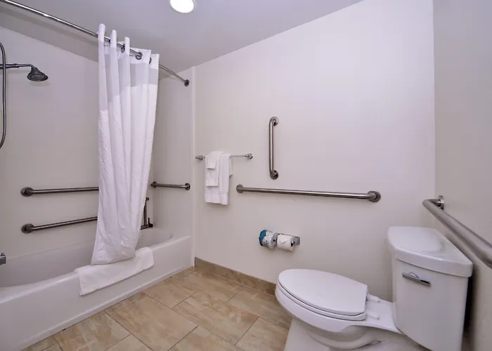 Hotel Express & - Powell Area By Ihg