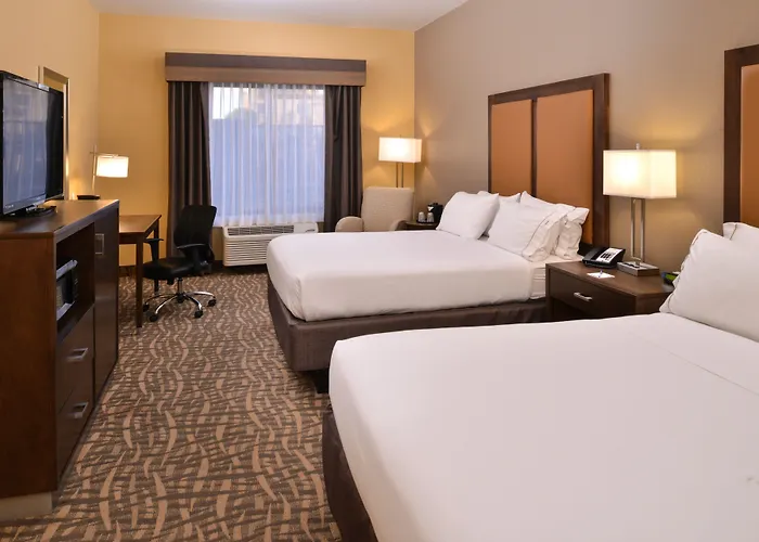 Express & - Powell Area By Ihg 3*