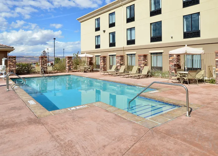 Hotel Express & - Powell Area By Ihg Page