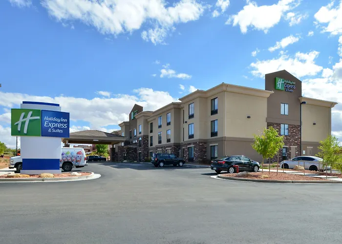 Hotel Express & - Powell Area By Ihg 3*